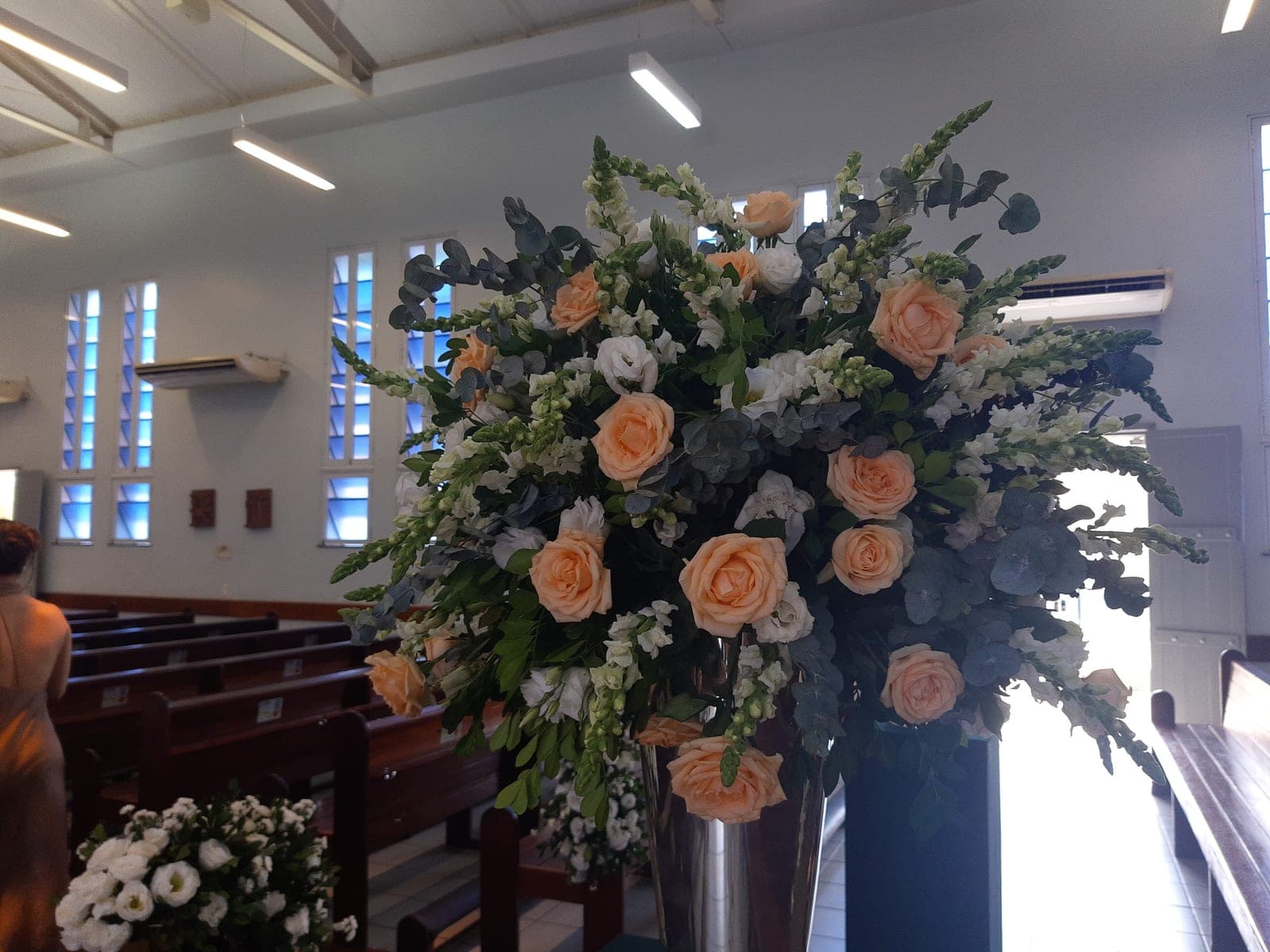 Tall floral arrangement for the ceremony
